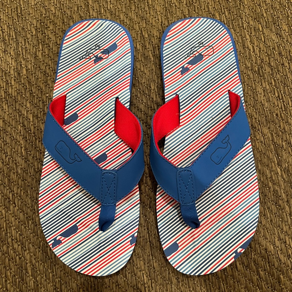 Vineyard Vines Flip Flops